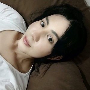 Meet your Posher, Sarahi